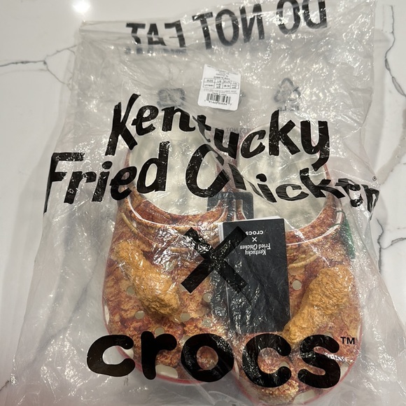 Kentucky Fried Chicken KFC x Crocs - Picture 5 of 6